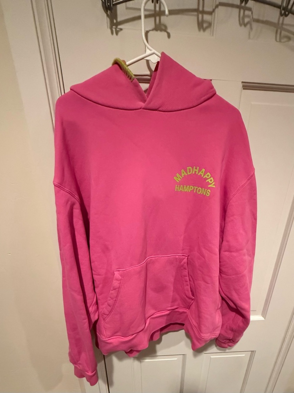 Unisex Madhappy Pink Hamptons Logo Hoodie Sweater Size XL 100% Cotton